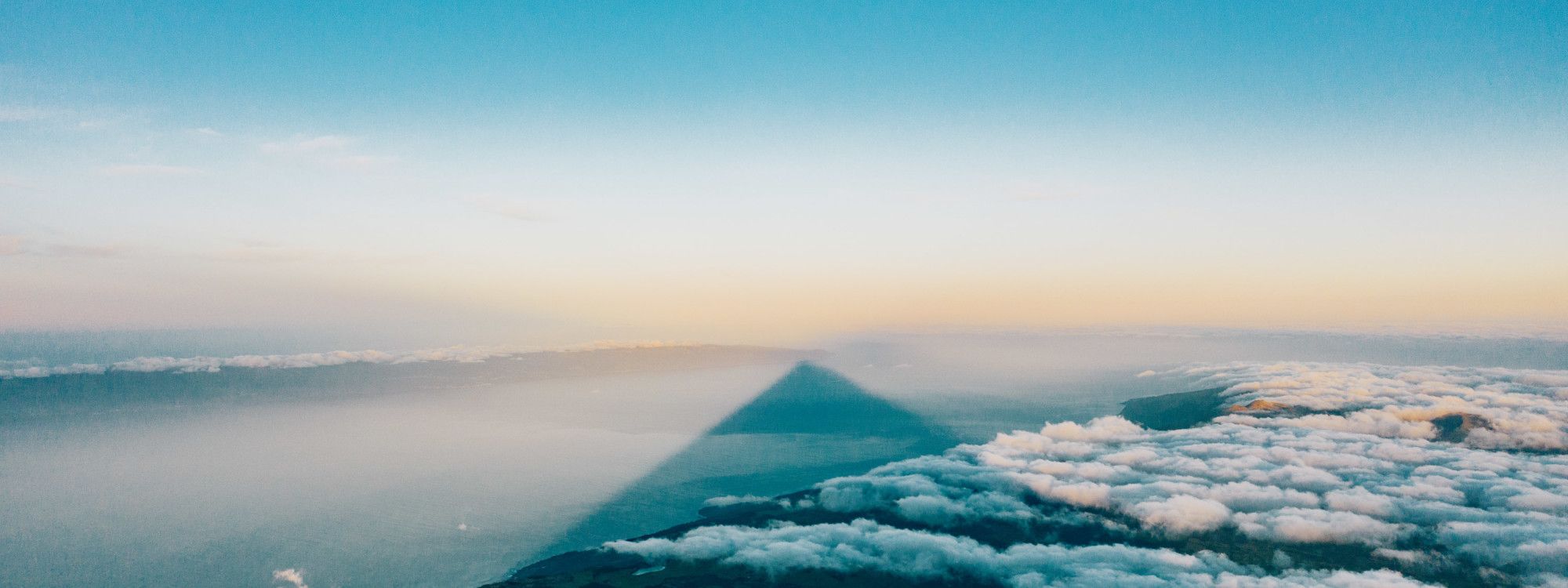 Tudo o Que Precisa de Saber Antes de Subir a Montanha do Pico, Açores