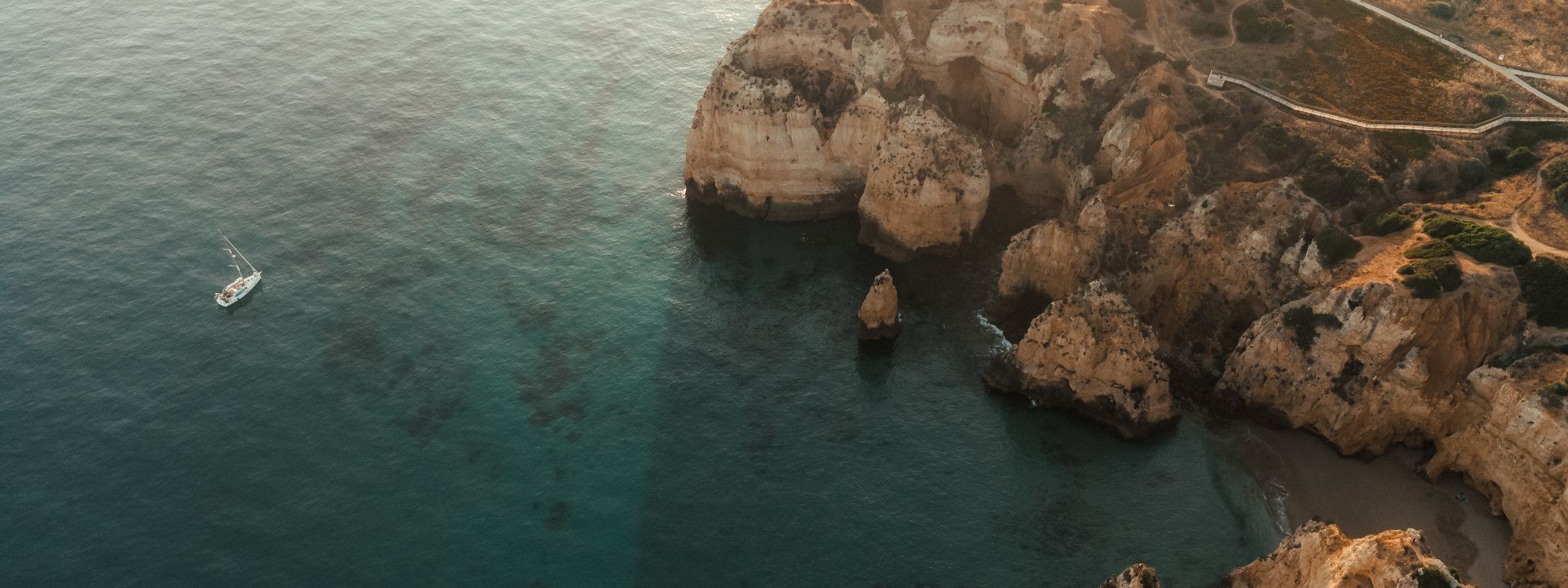 Carvoeiro, Algarve: Top Things to Do and Travel Guide
