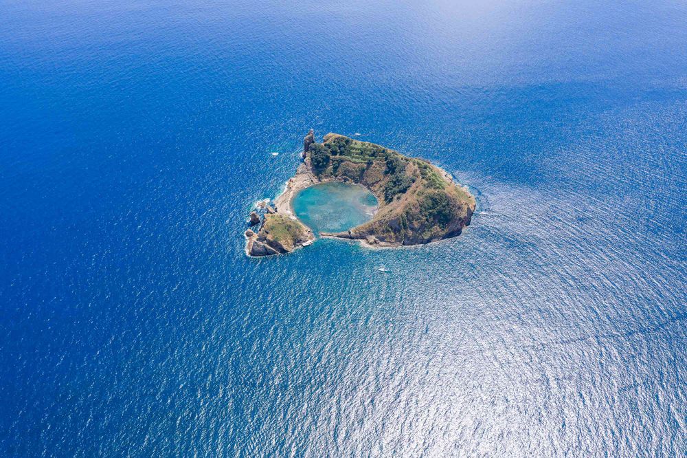 Our Tips for Traveling Sustainably in the Azores