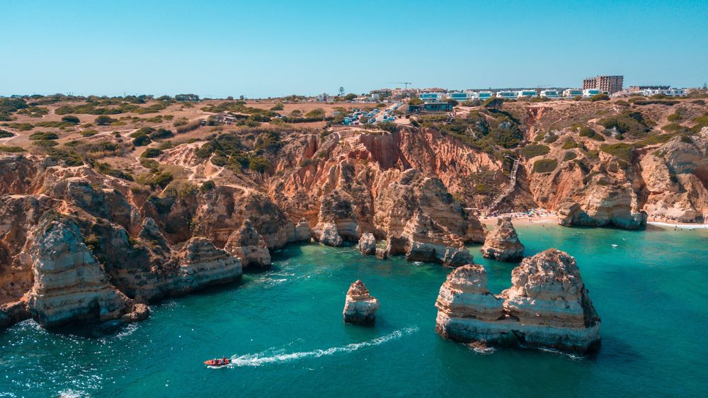 Best Places & Things to Do in the Algarve