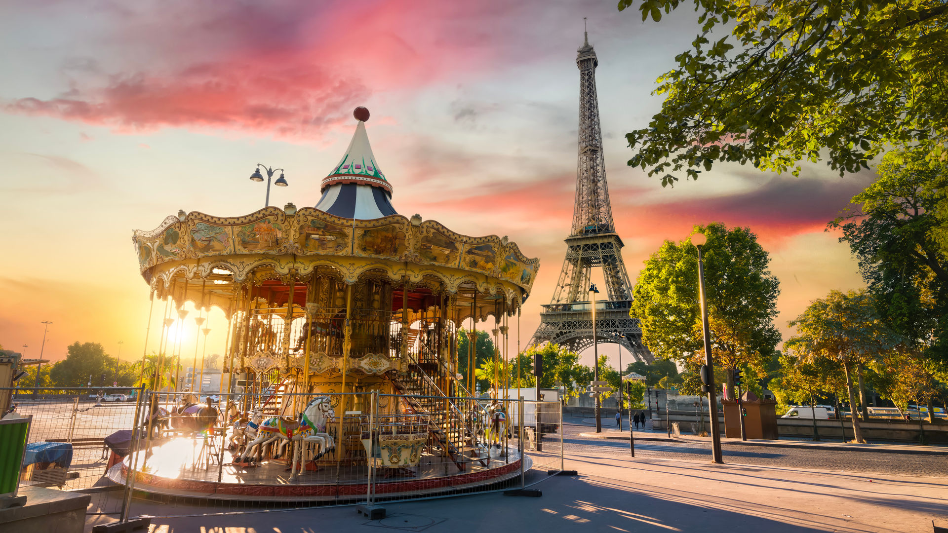 Carousel in the center of Paris