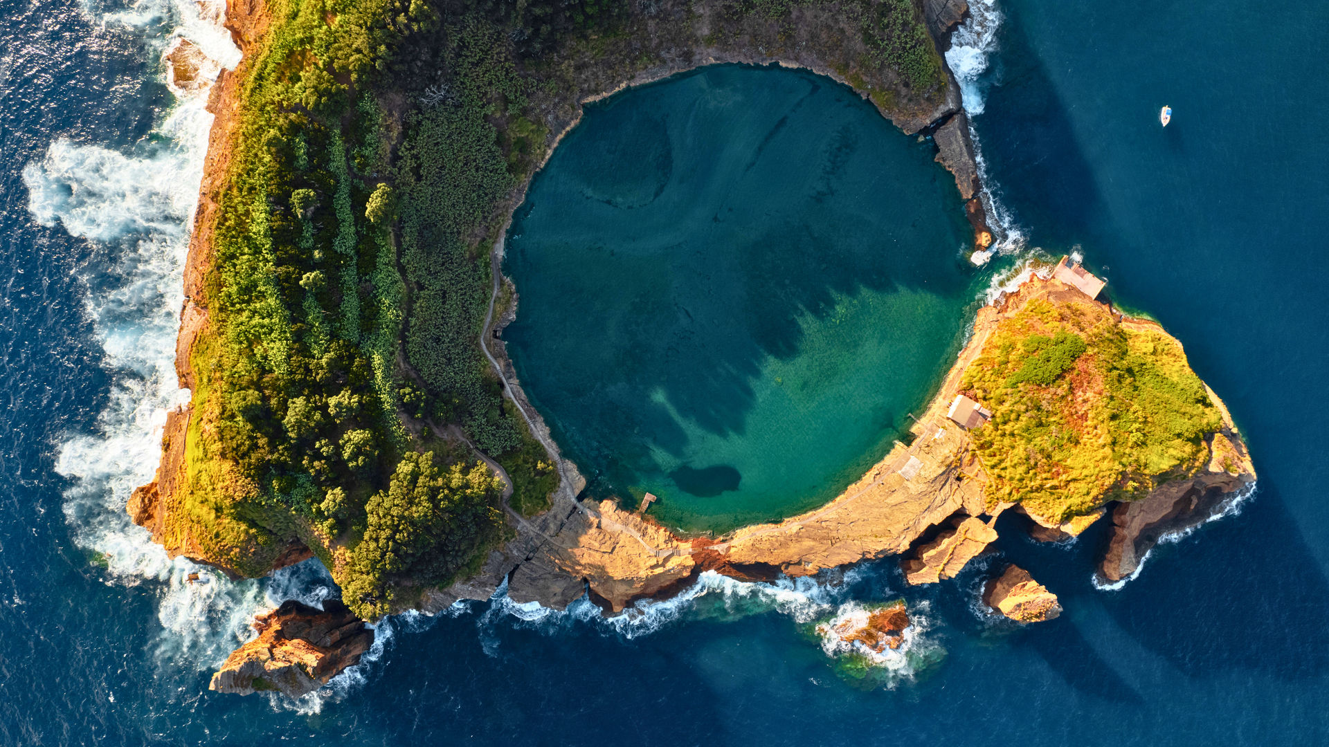 Vila Franca do Campo Islet – A Natural Wonder of São Miguel