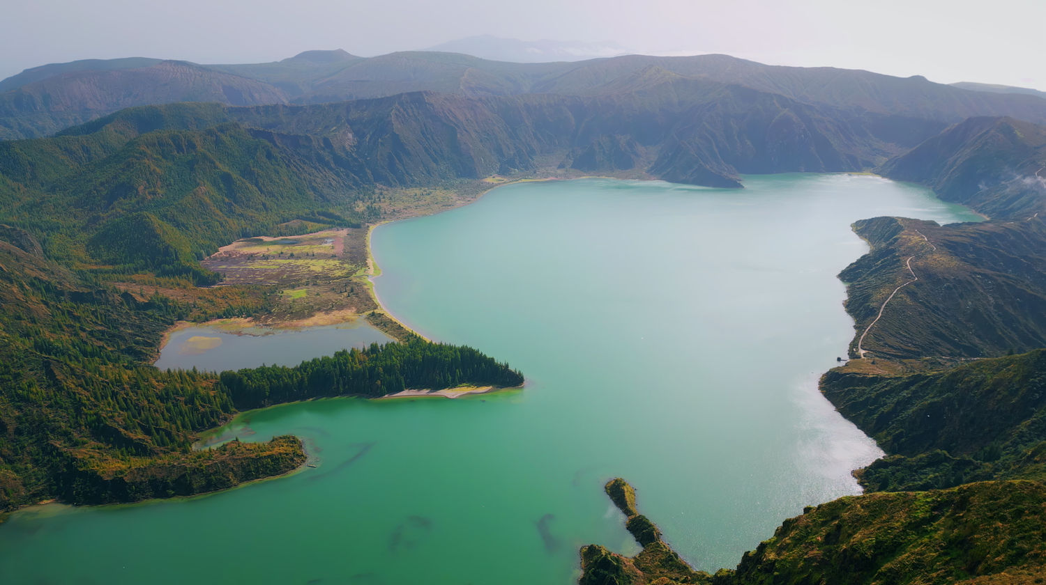 Lagoa do Fogo, São Miguel Island (Hike Included)