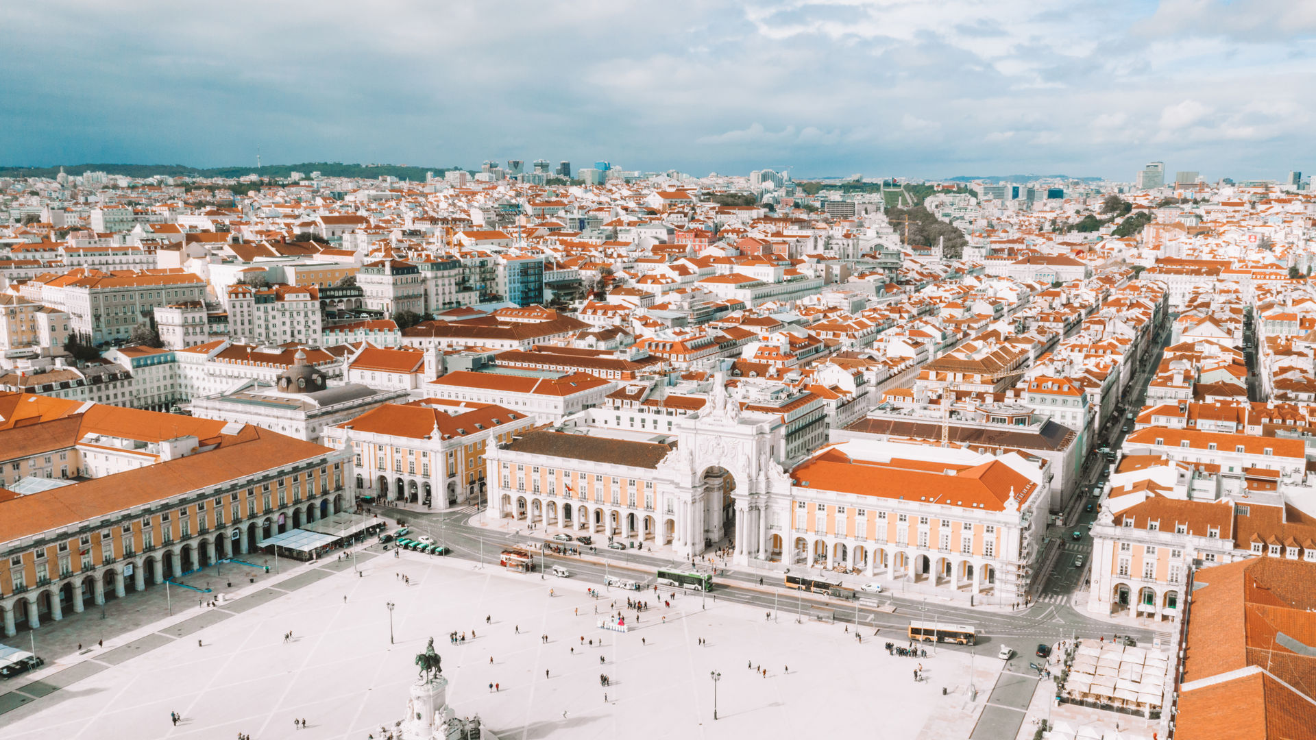 Praça do Comércio – Iconic Riverside Square in Lisbon