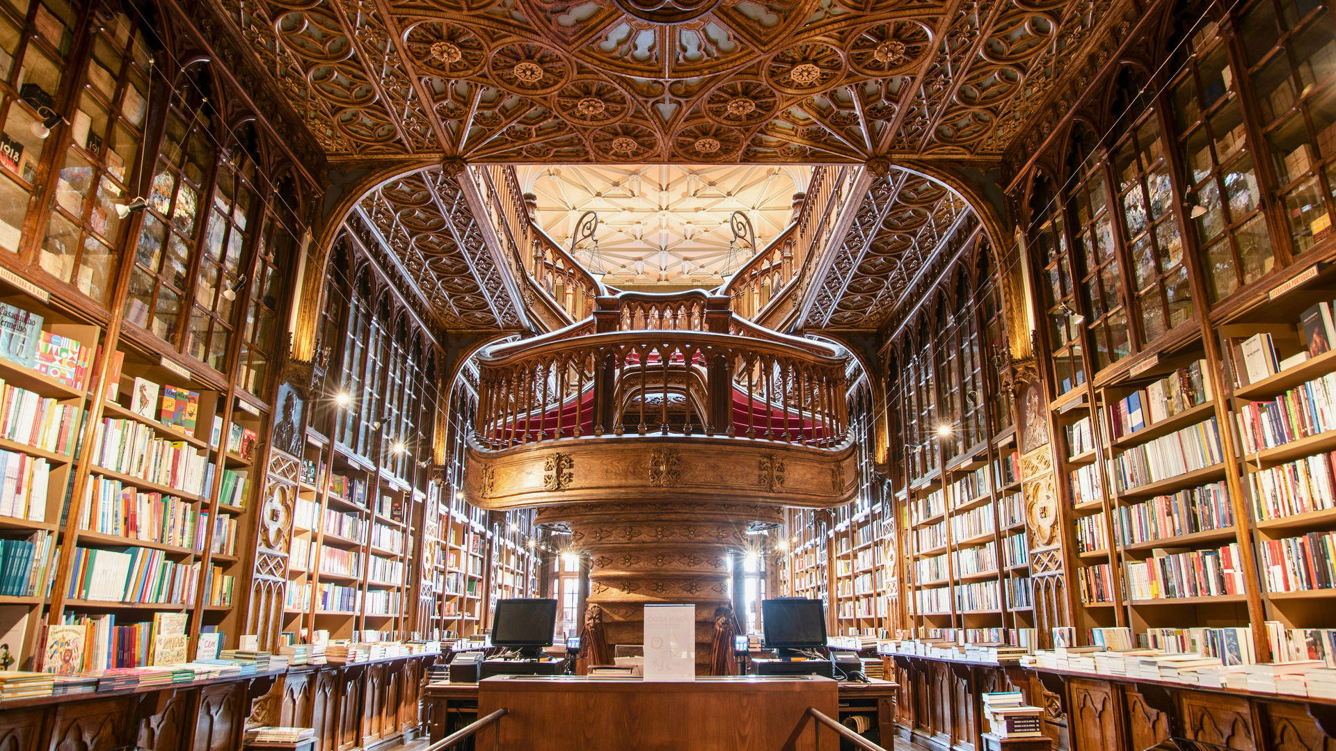 Lello Bookstore, Porto