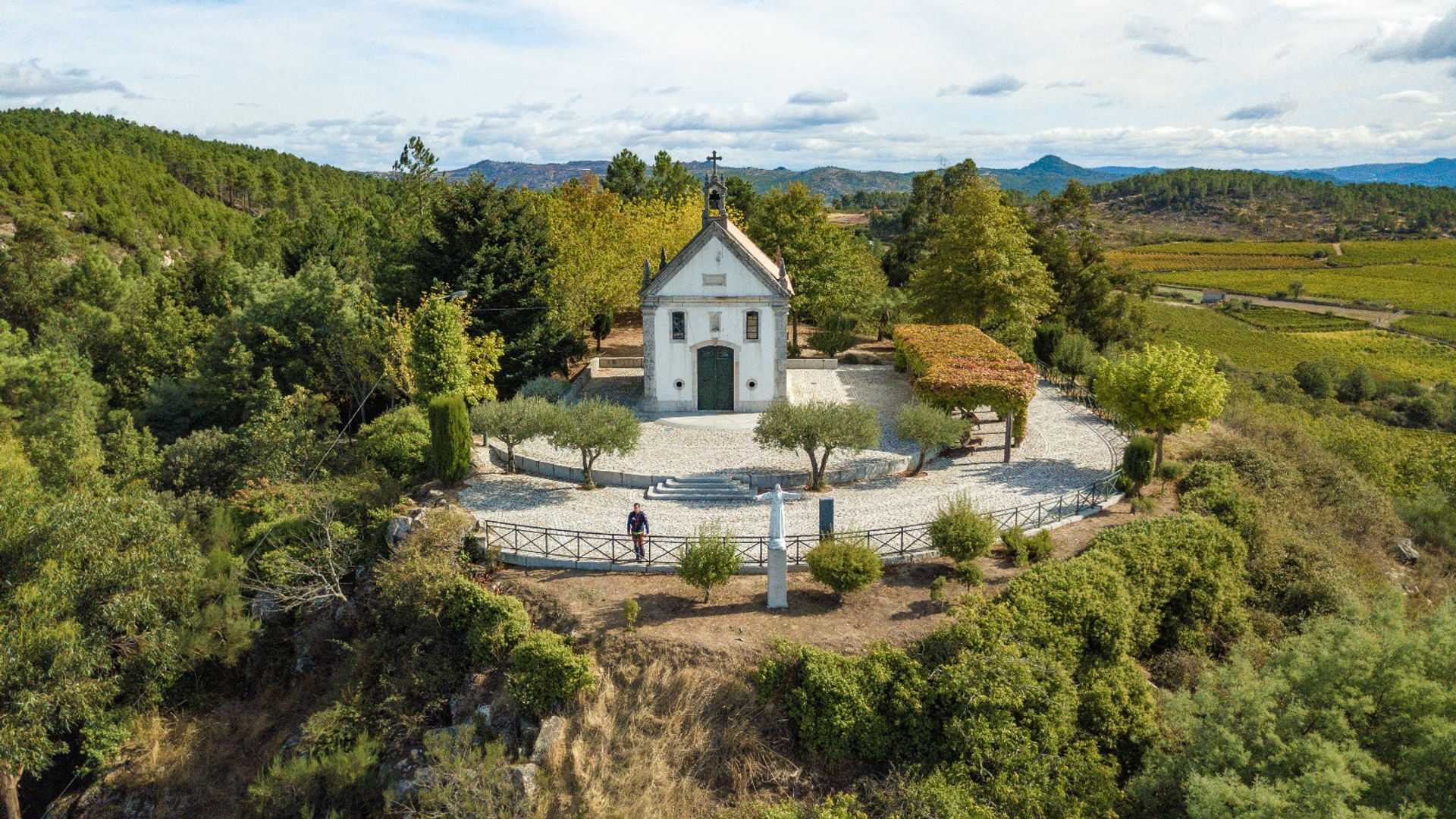 Santa Bárbara Chapel, Douro