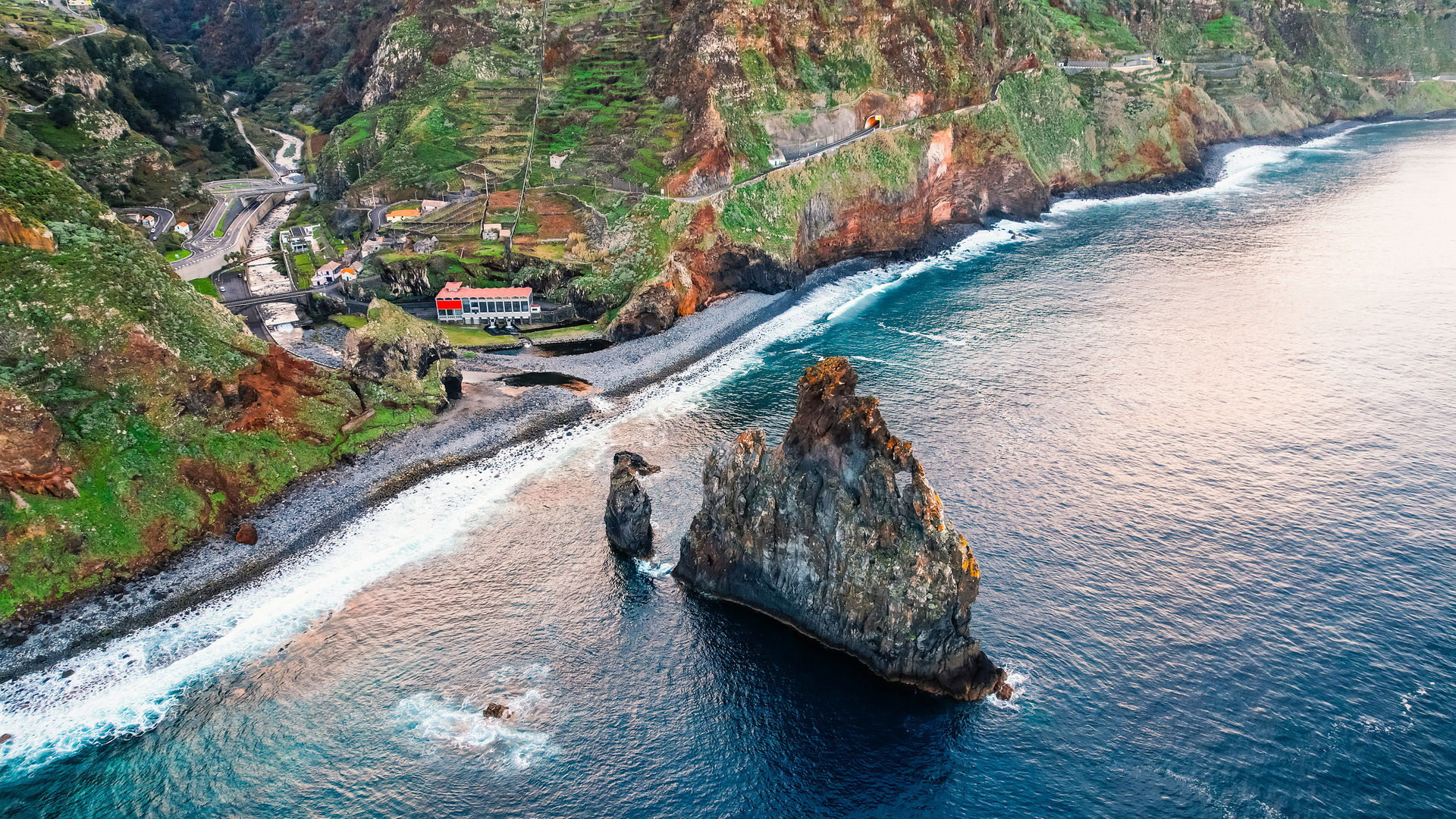 Ribeira da Janela Islet, Porto Moniz, Madeira