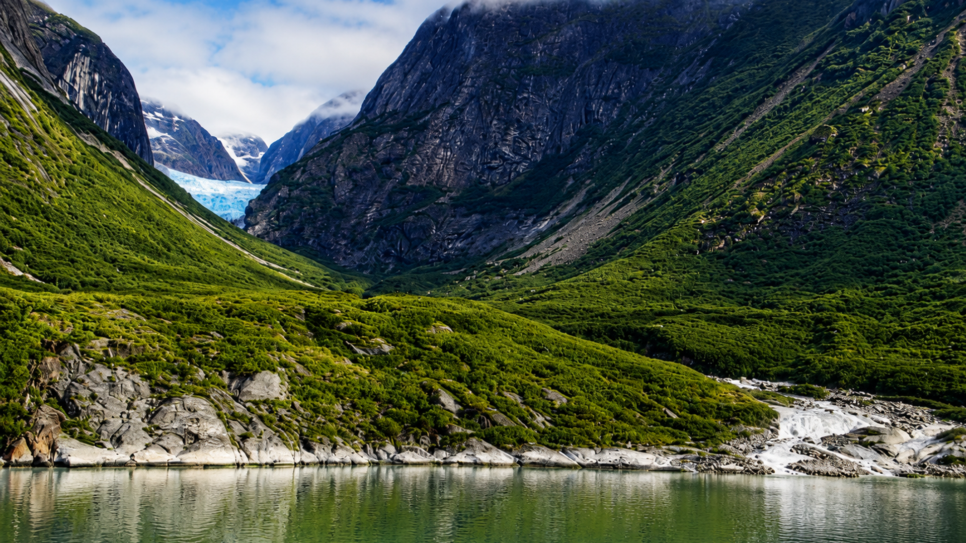 Glacier Valley, Juneau, Alaska - Photo by our CMO, Carolina Dias