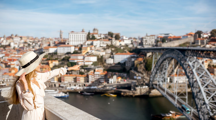Overlooking D. Luís I Bridge, Porto