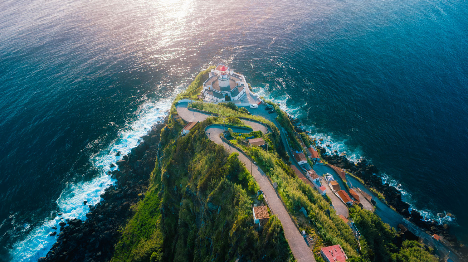 Farol do Arnel Lighthouse, São Miguel Island