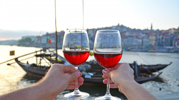 Cheers to Porto: A toast with a view over the Douro River
