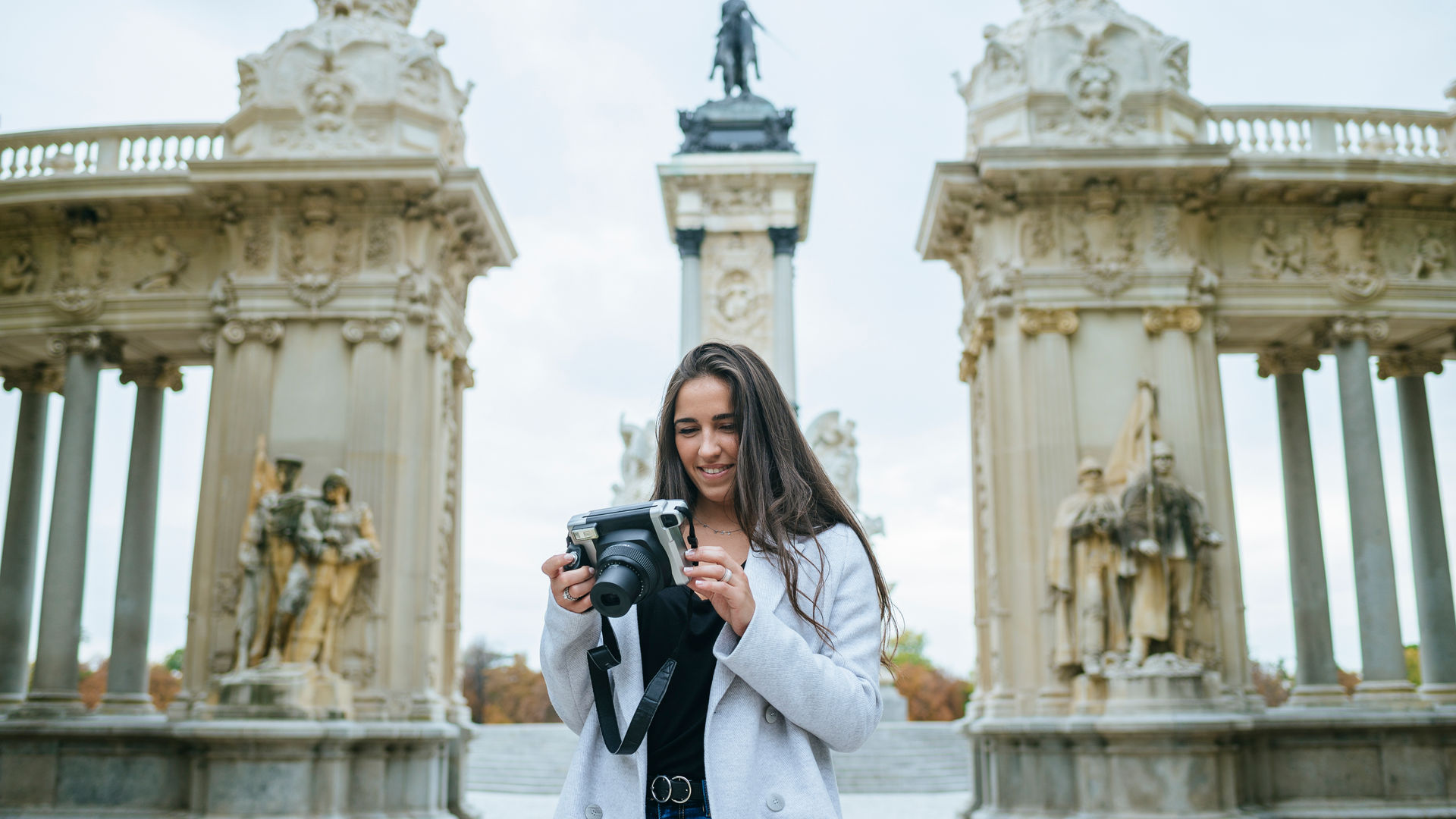 Capturing Moments at El Retiro, Madrid
