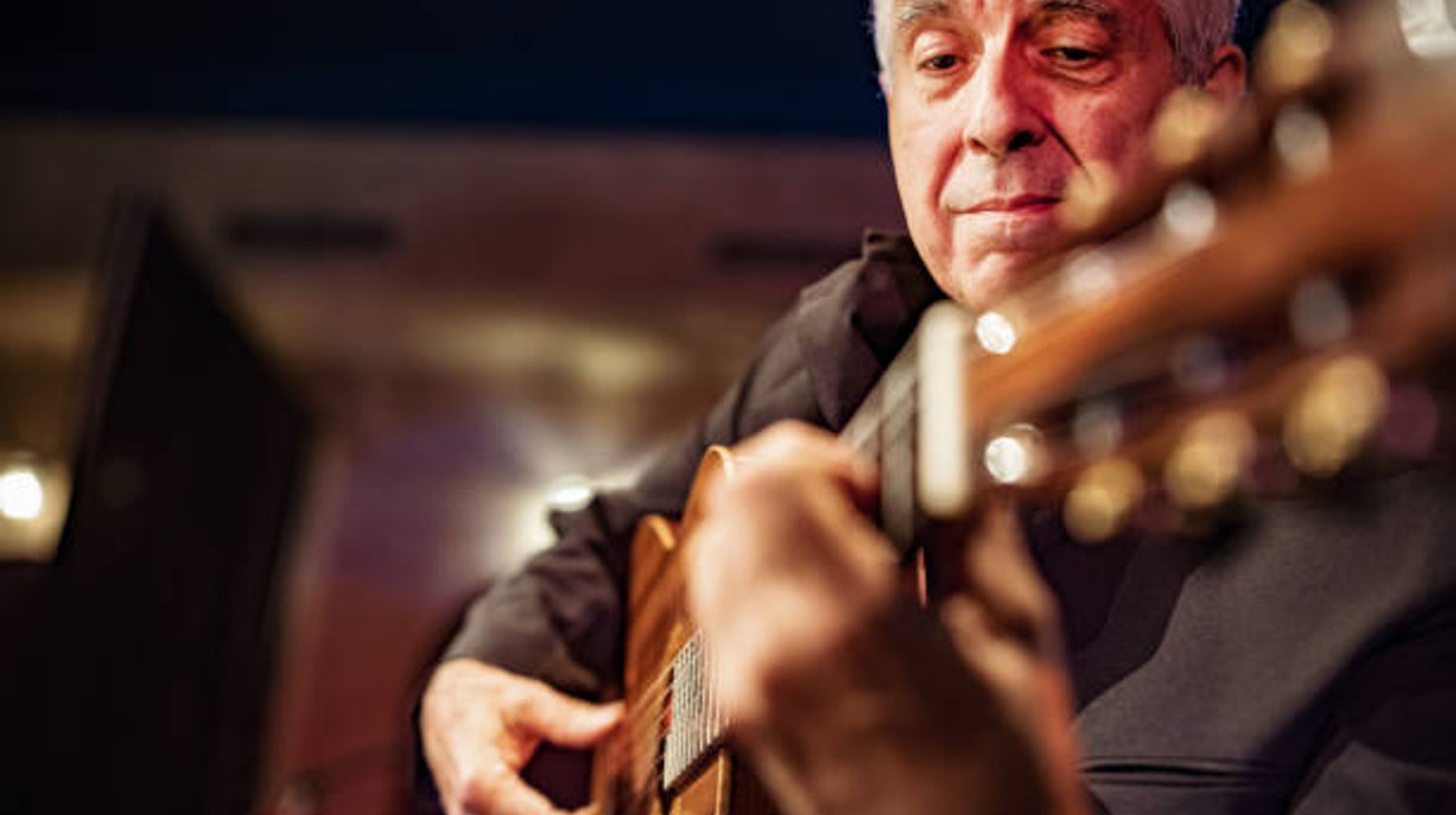 Fado Dinner and Show - Included Tour in Lisbon