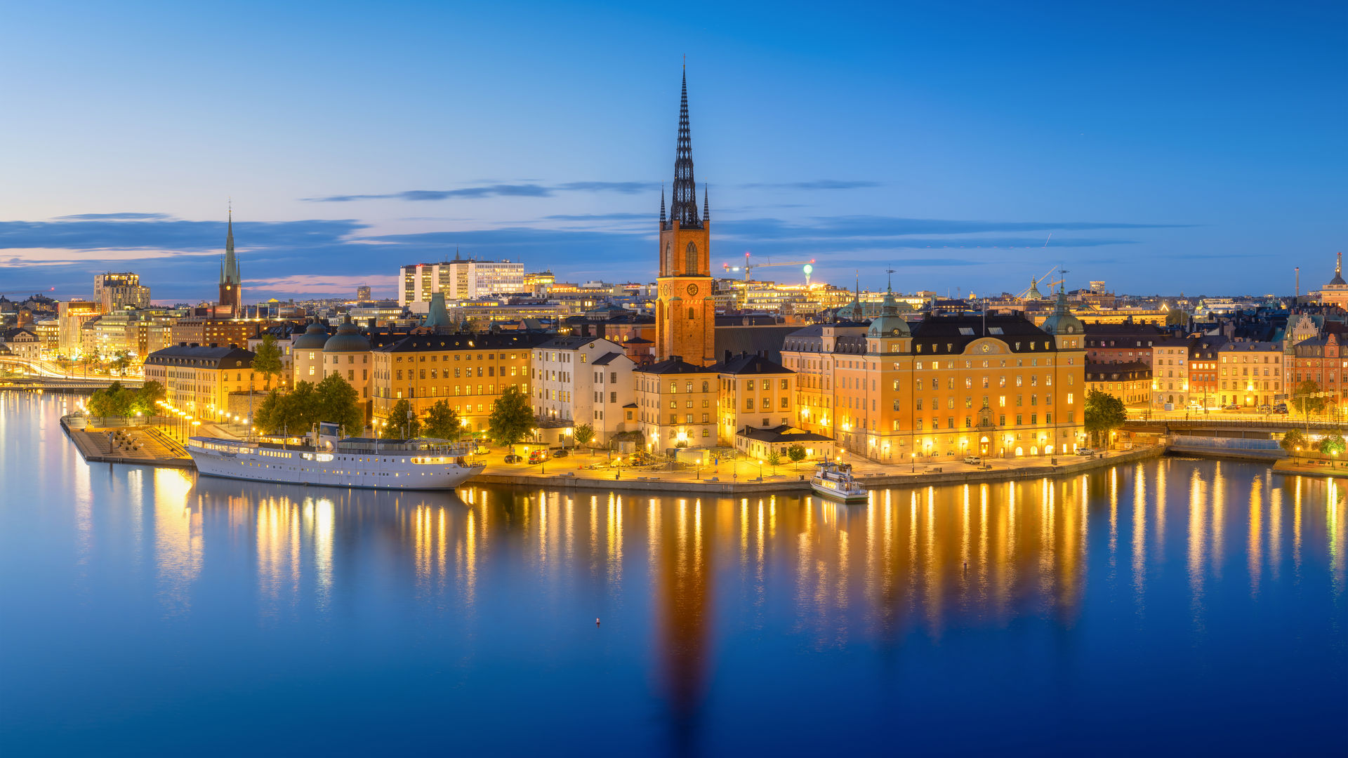 Panoramic view of Stockholm's city center at nighttime
