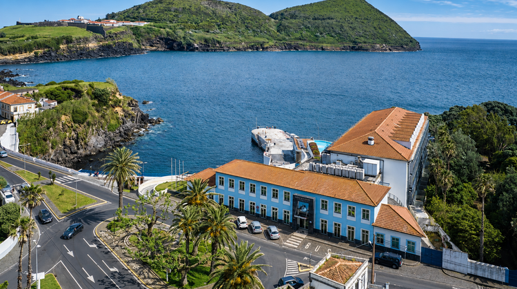 Arrival at Hotel do Caracol
