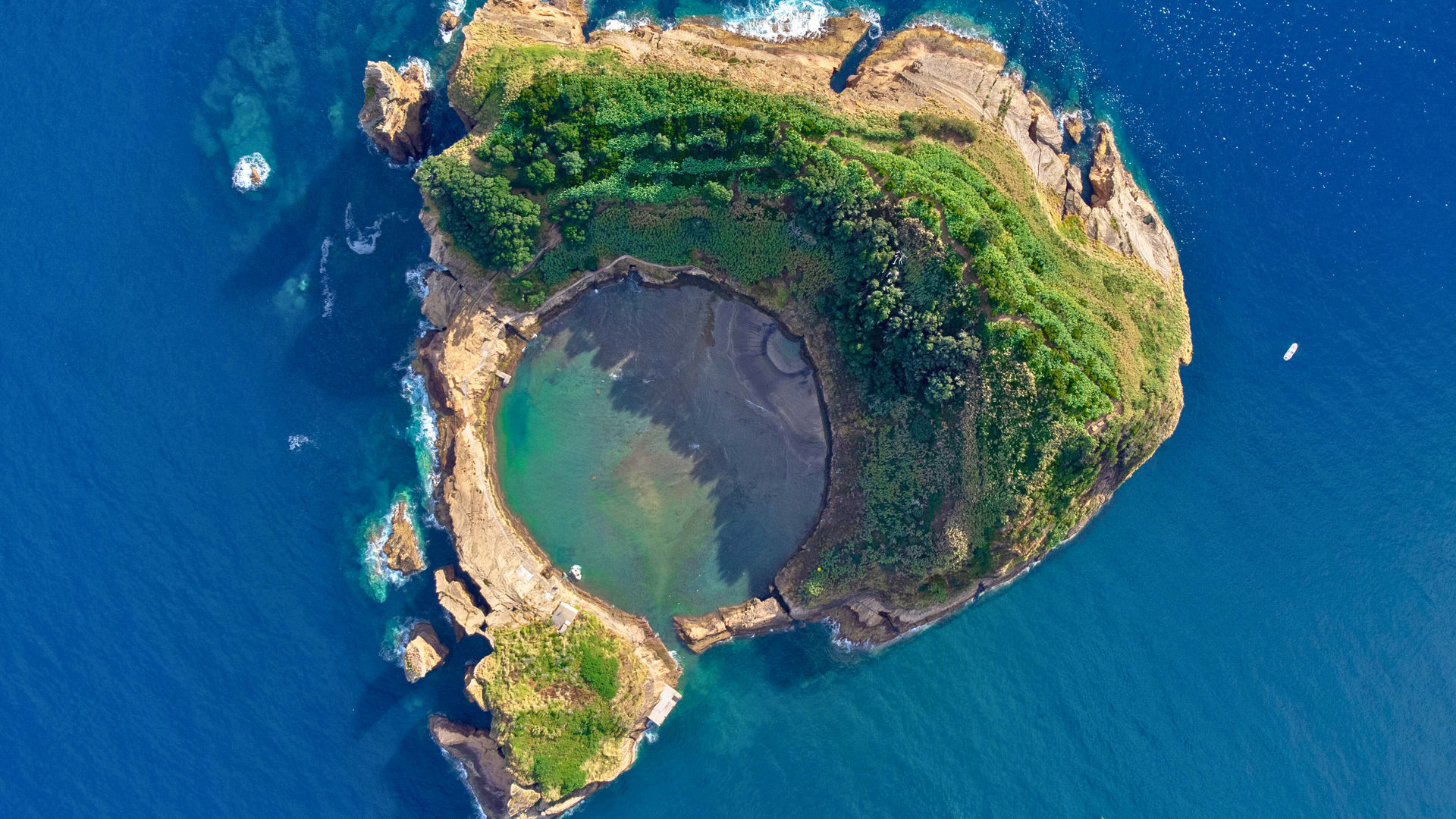Vila Franca do Campo Islet, São Miguel Island