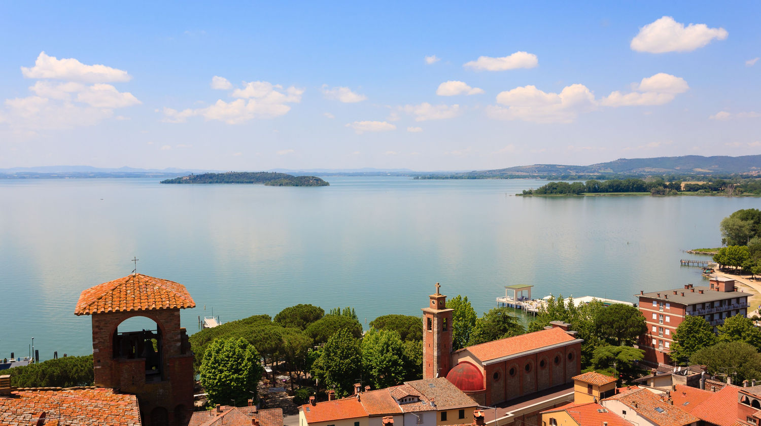 <b>Drive to Chianciano Terme:</b> Stop at Castiglione del Lago