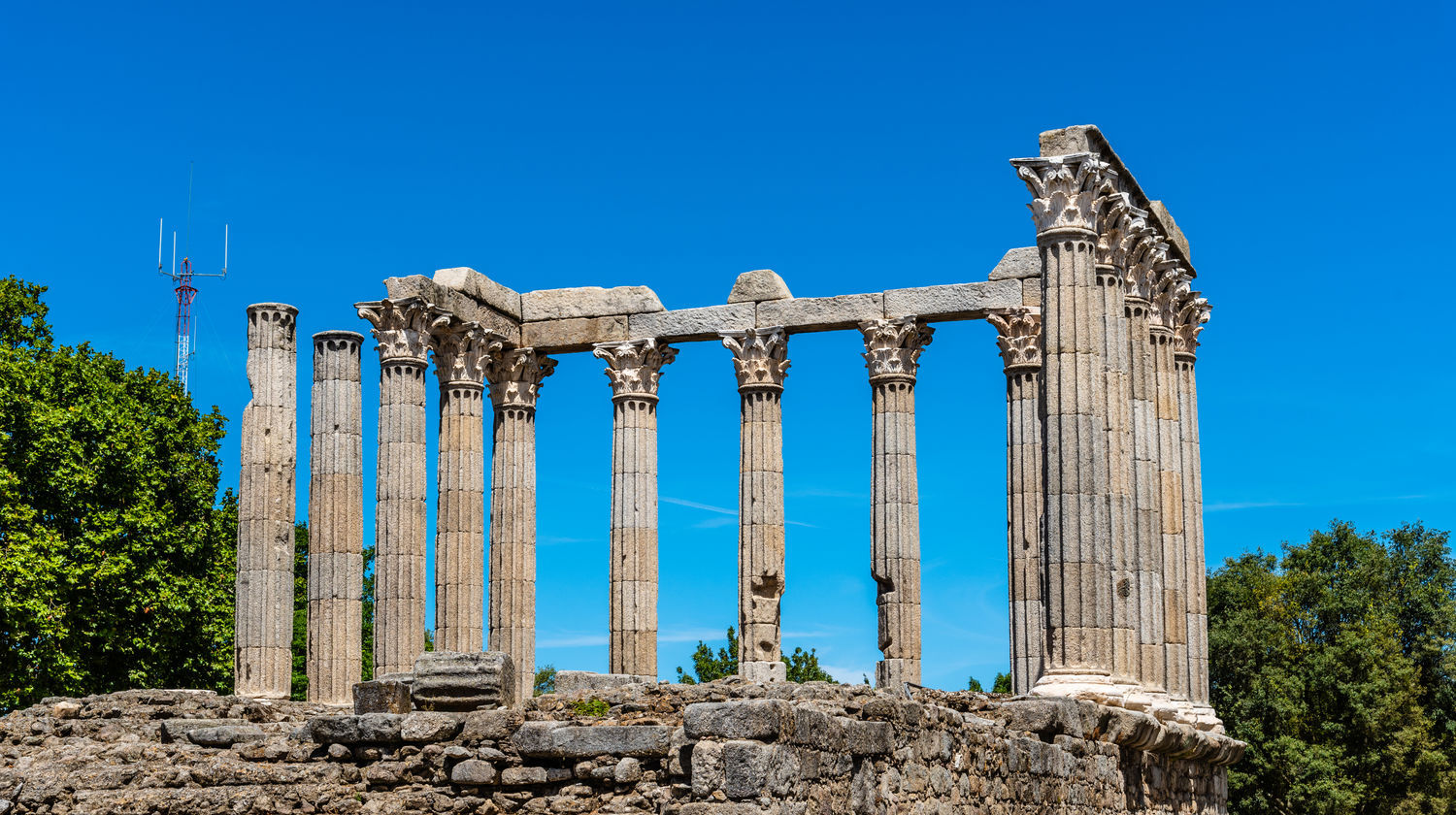 Roman Temple of Diana Évora – Ancient Landmark in Portugal
