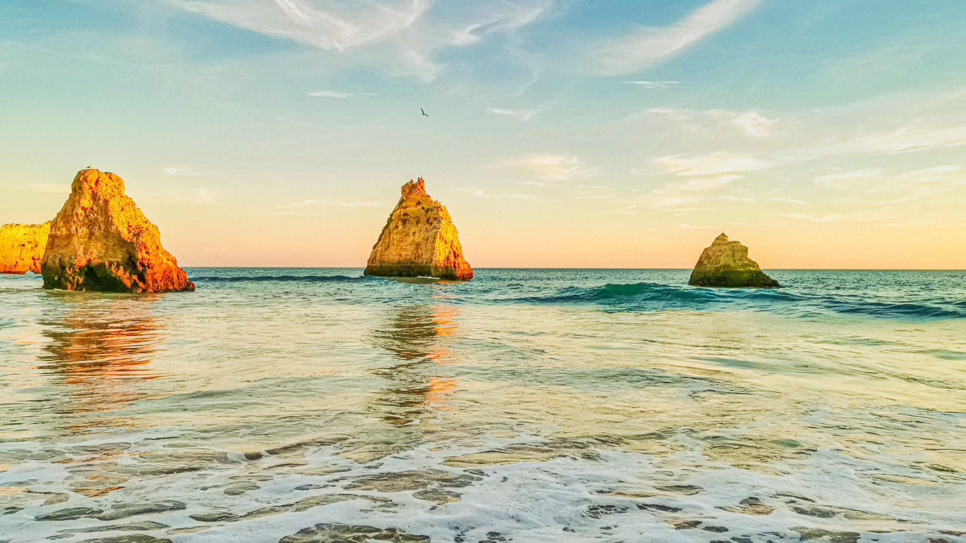 Golden Rocks at Praia dos Três Irmãos, Algarve