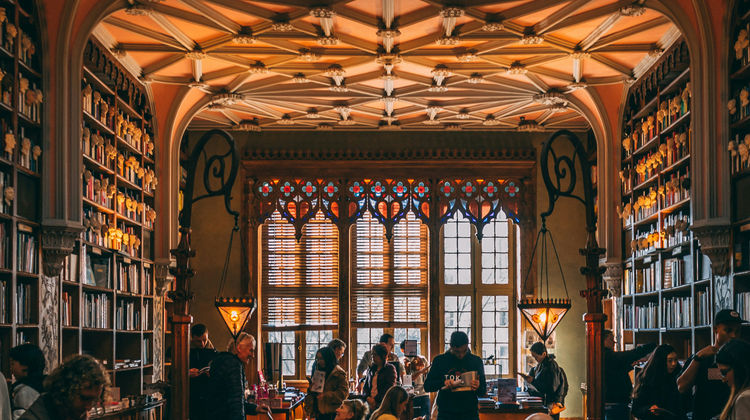 Lello Bookstore, Porto