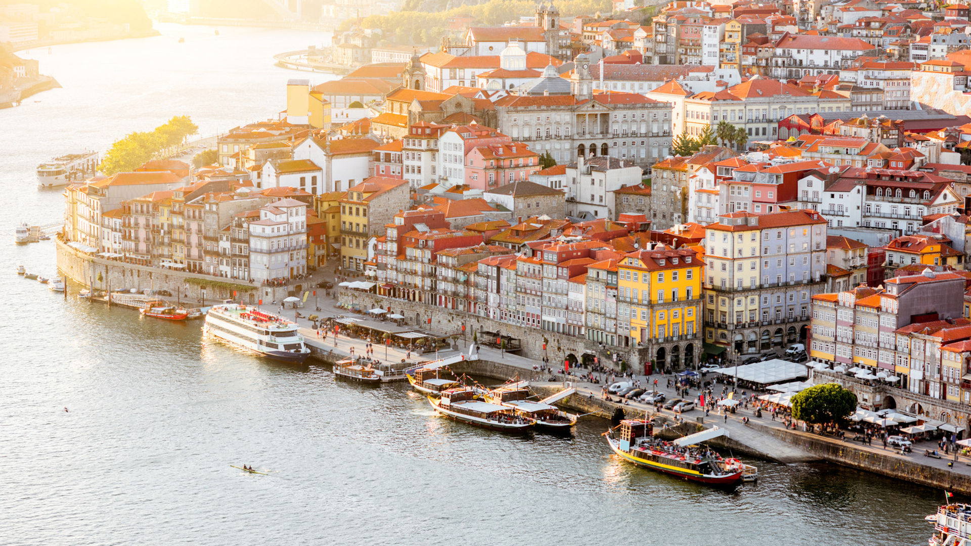 Ribeira Waterfront, Porto