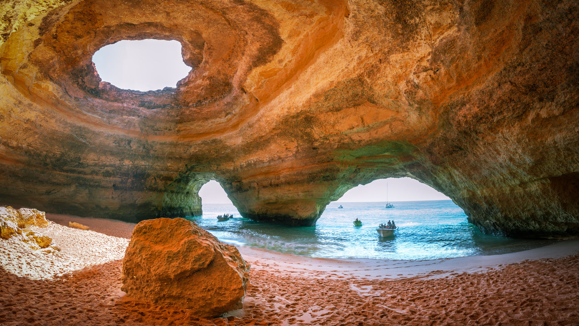 The Algarve's secret is waiting: The Benagil Caves (boat tour included)