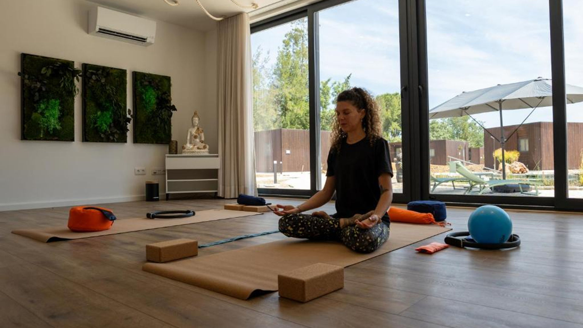 Where Your Breath Has Room to Expand (Meraki Center at Refúgio da Quinta Nere Maitia)