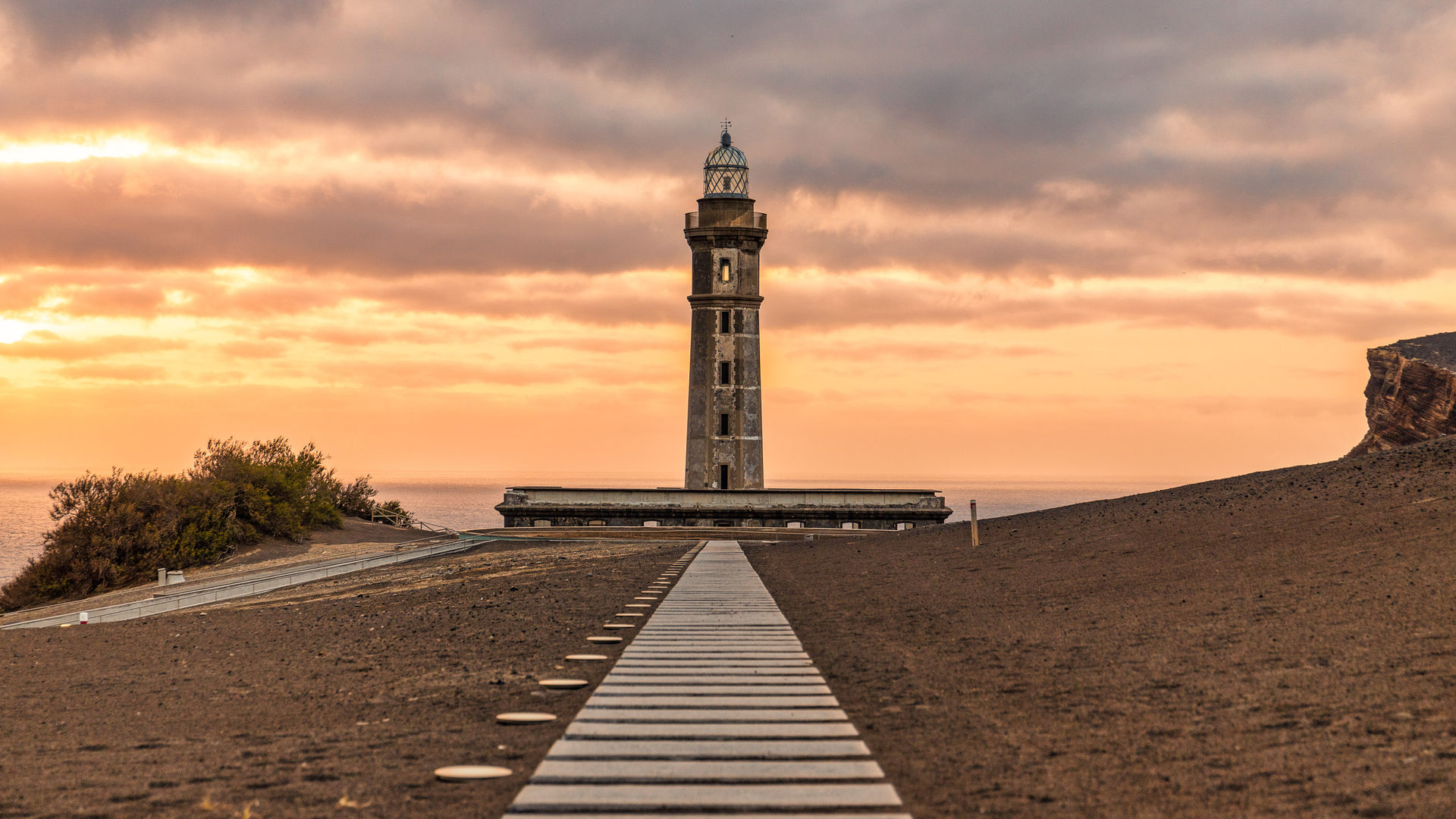Farol dos Capelinhos, Ilha do Faial