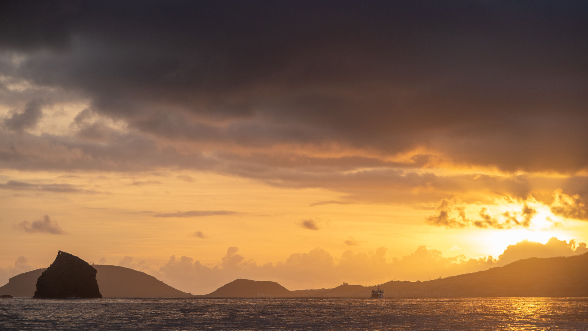 Pôr do Sol, Ilha do Pico