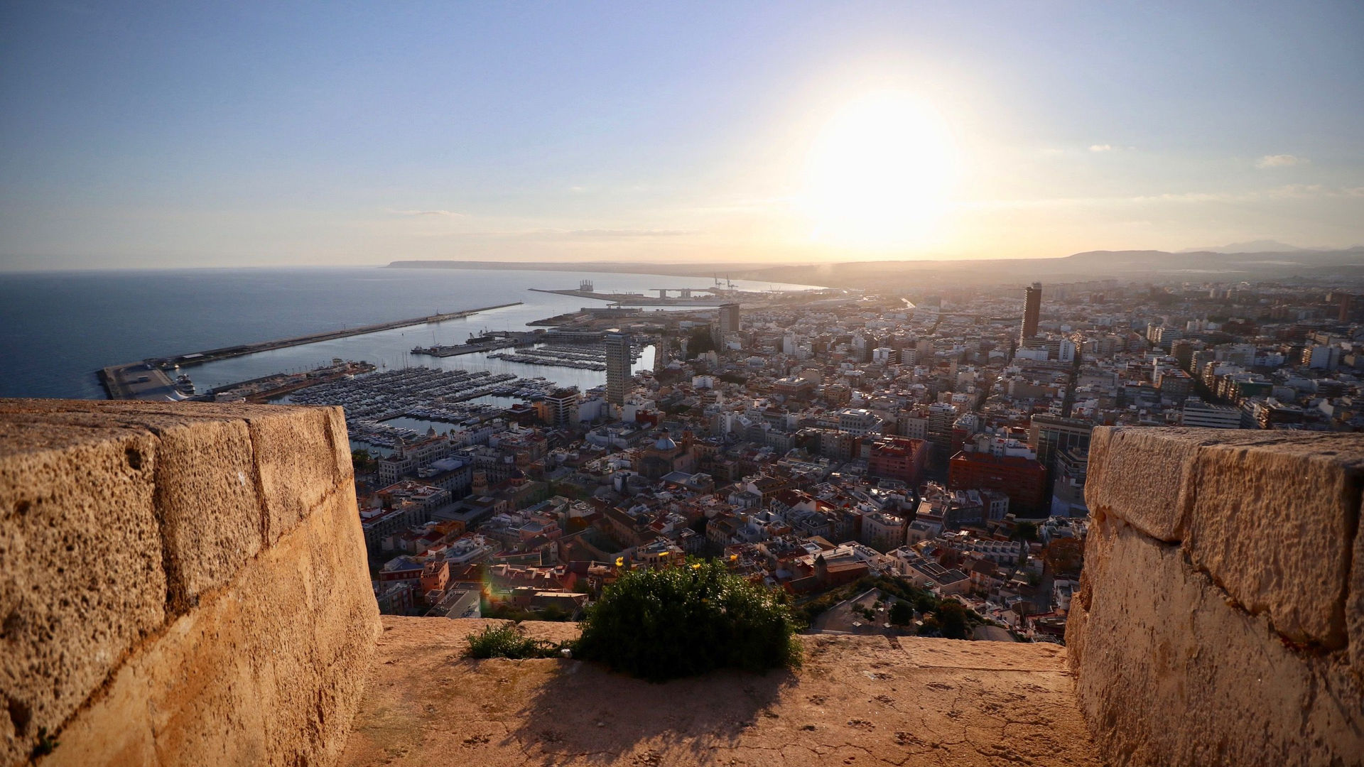 Vista do Castelo de Santa Bárbara, Alicante