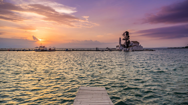 Mosteiro de Vlacherna, Corfu