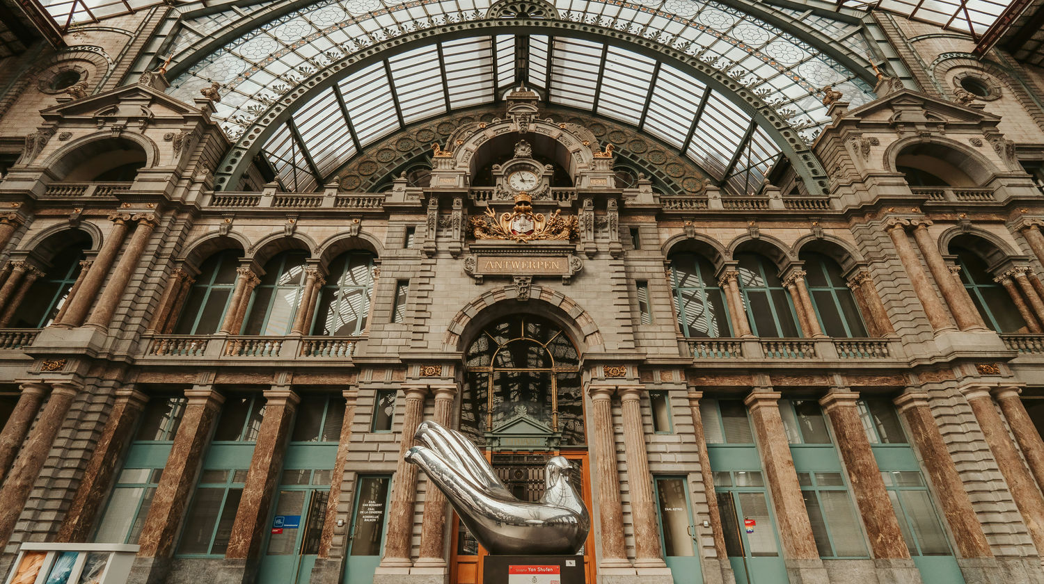  Estação Central, Antuérpia
