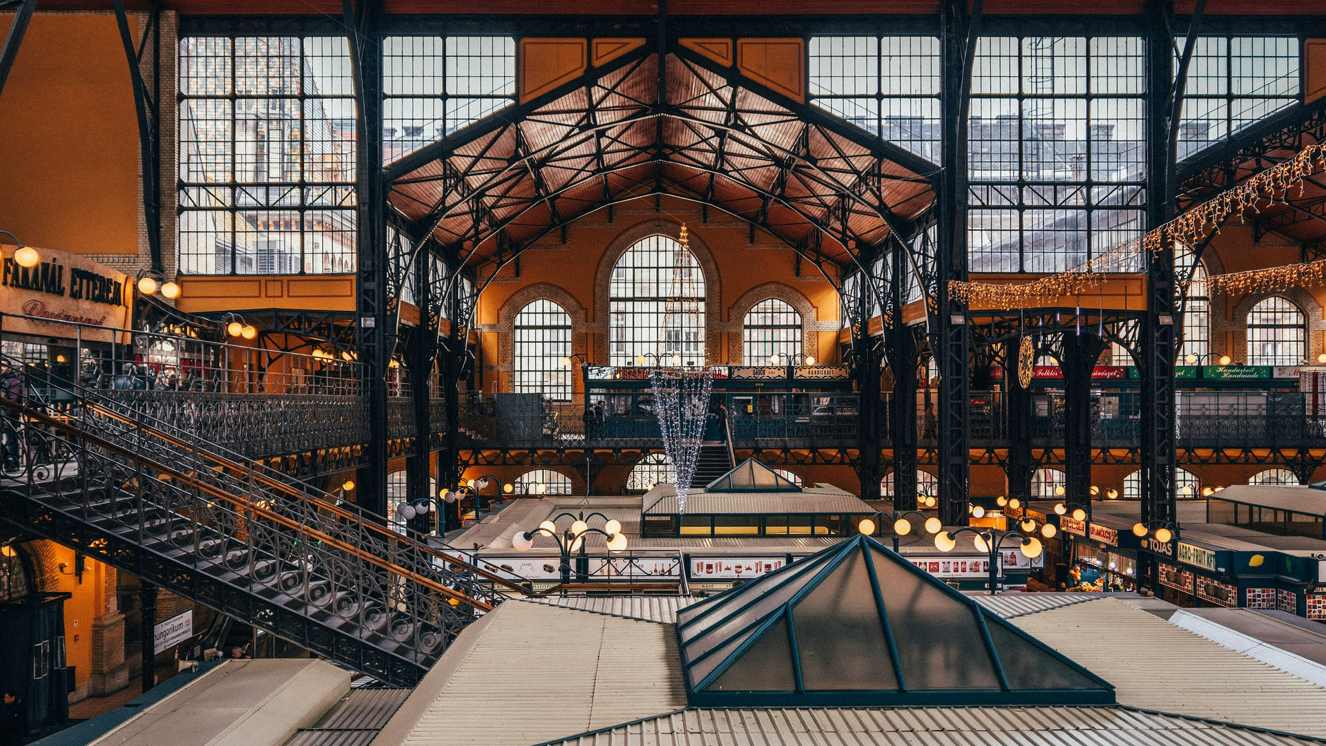  Grande Salão do Mercado, Budapeste