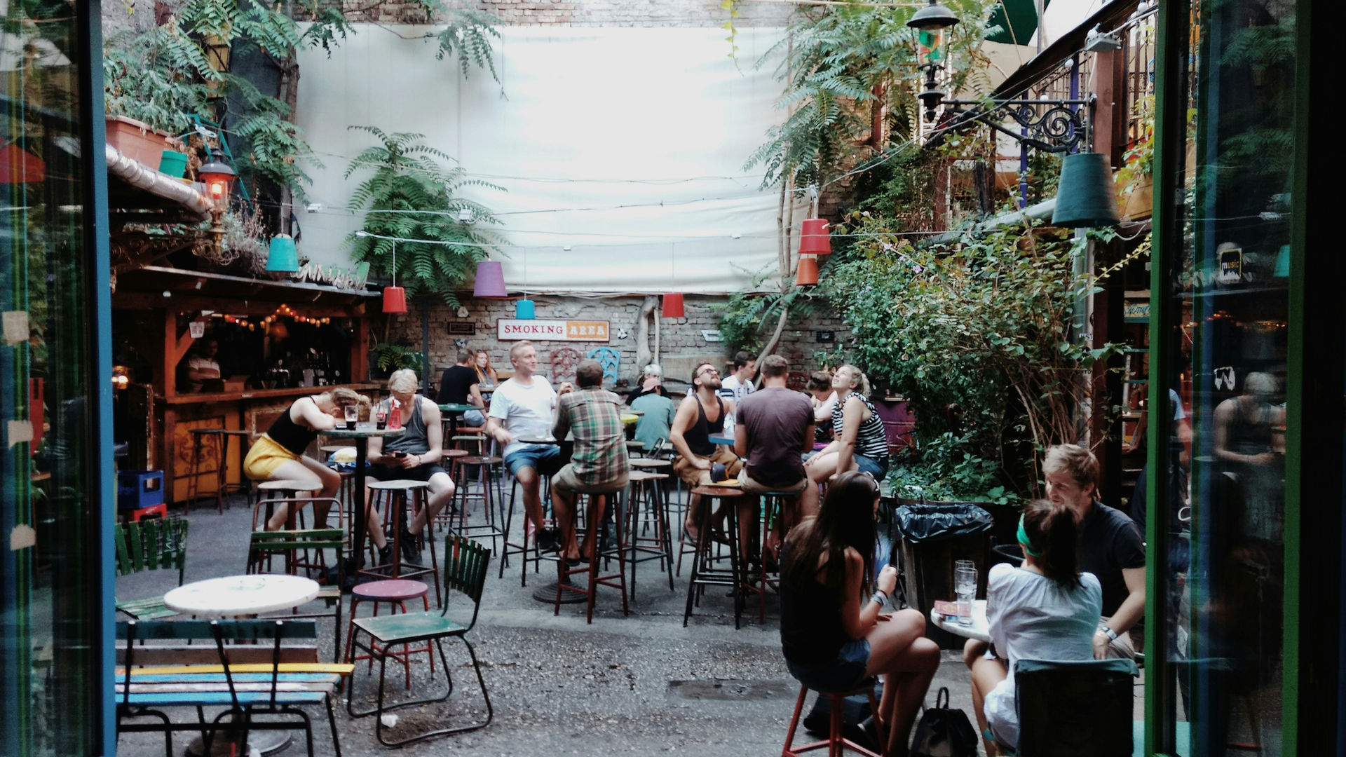 Bar em Ruínas - Szimpla Kert, Budapeste