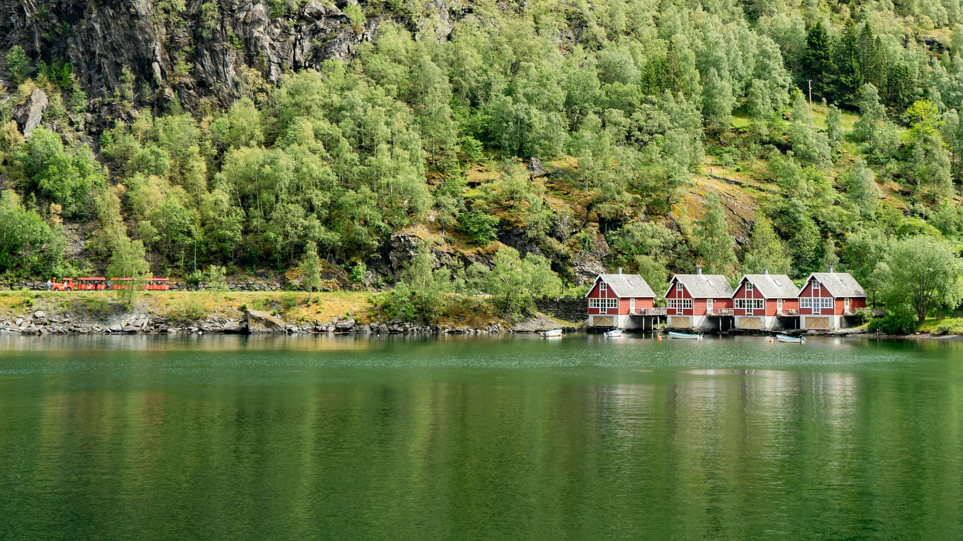Fiorde Nærøyfjord (perto de Flam)