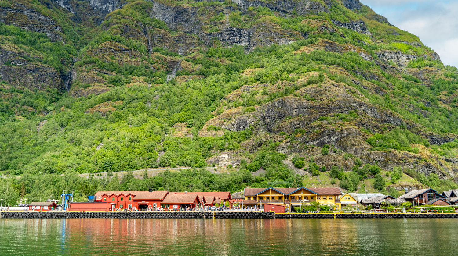 <b>Quinta: </b>Flåm, Noruega