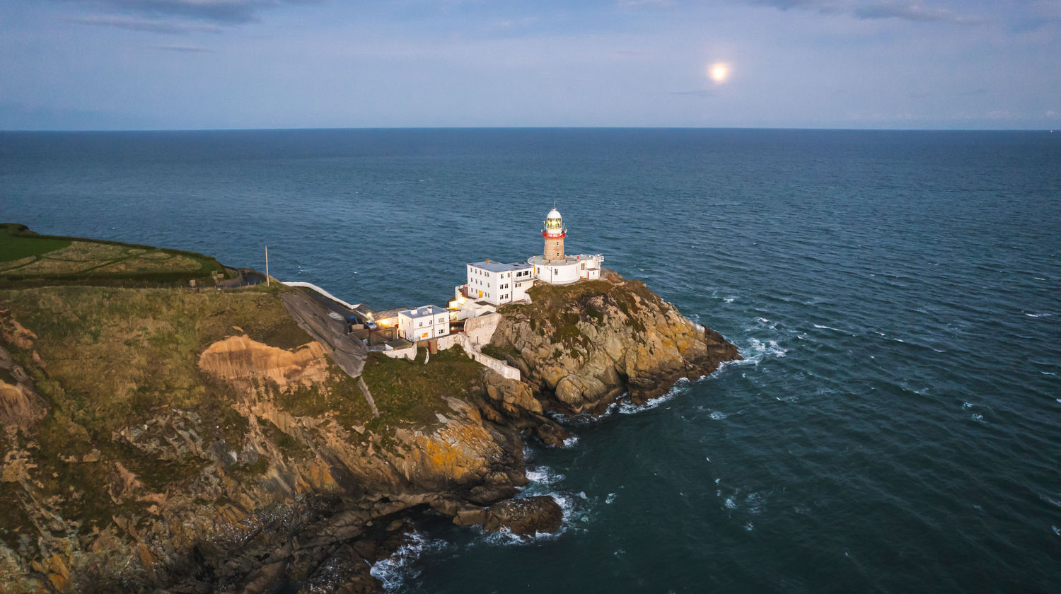 Farol Baily na costa de Howth