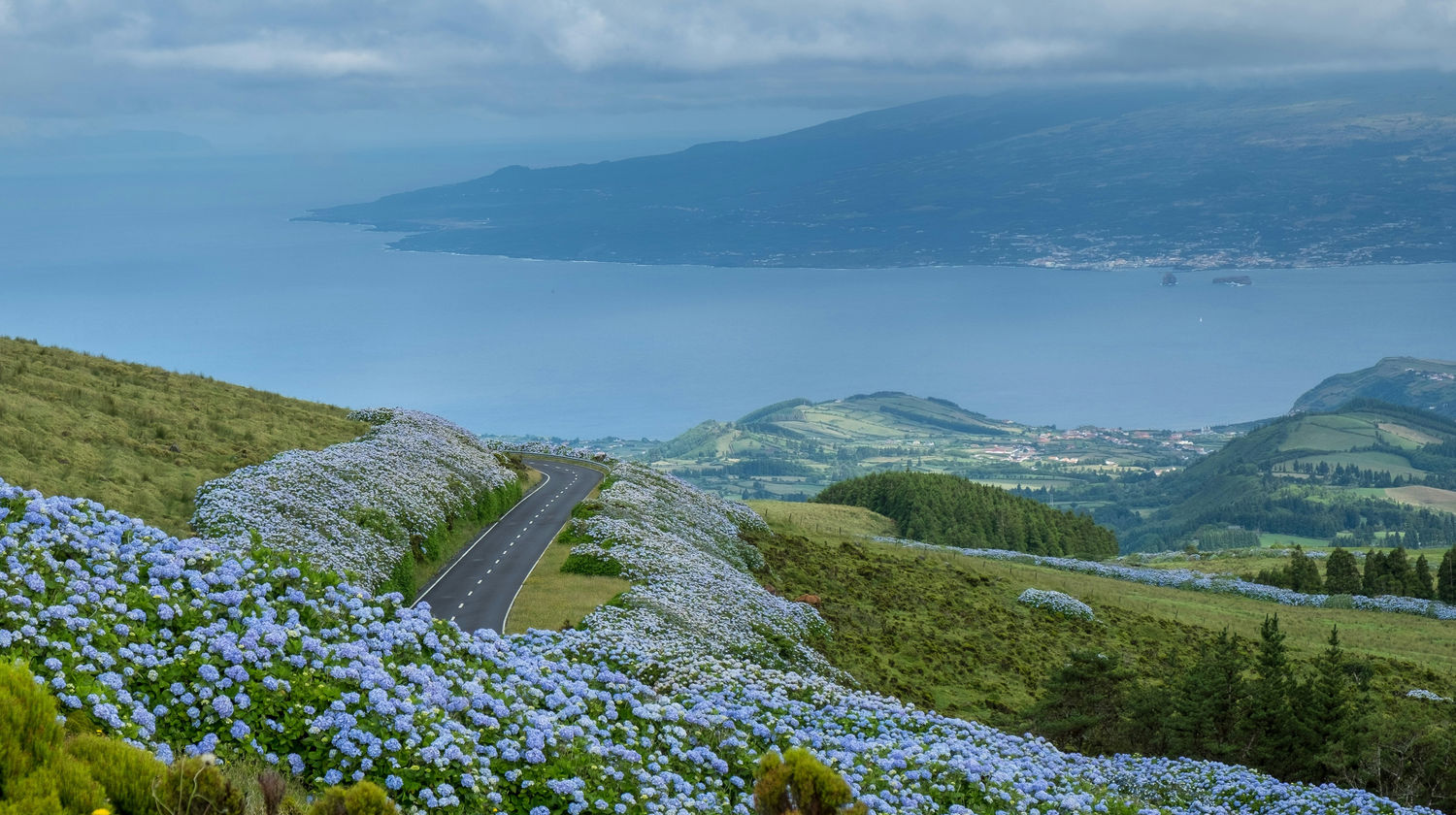 Vista para a Ilha do Pico