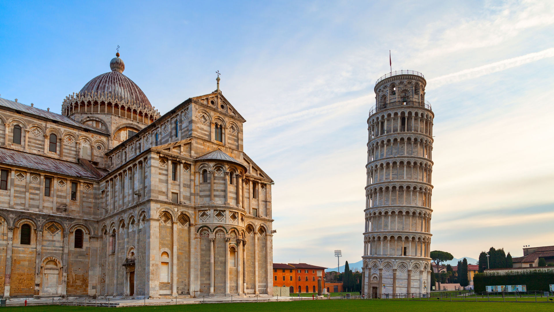 Torre Inclinada de Pisa (Torre pendente di Pisa) e a Catedral de Santa Maria Assunta, Pisa