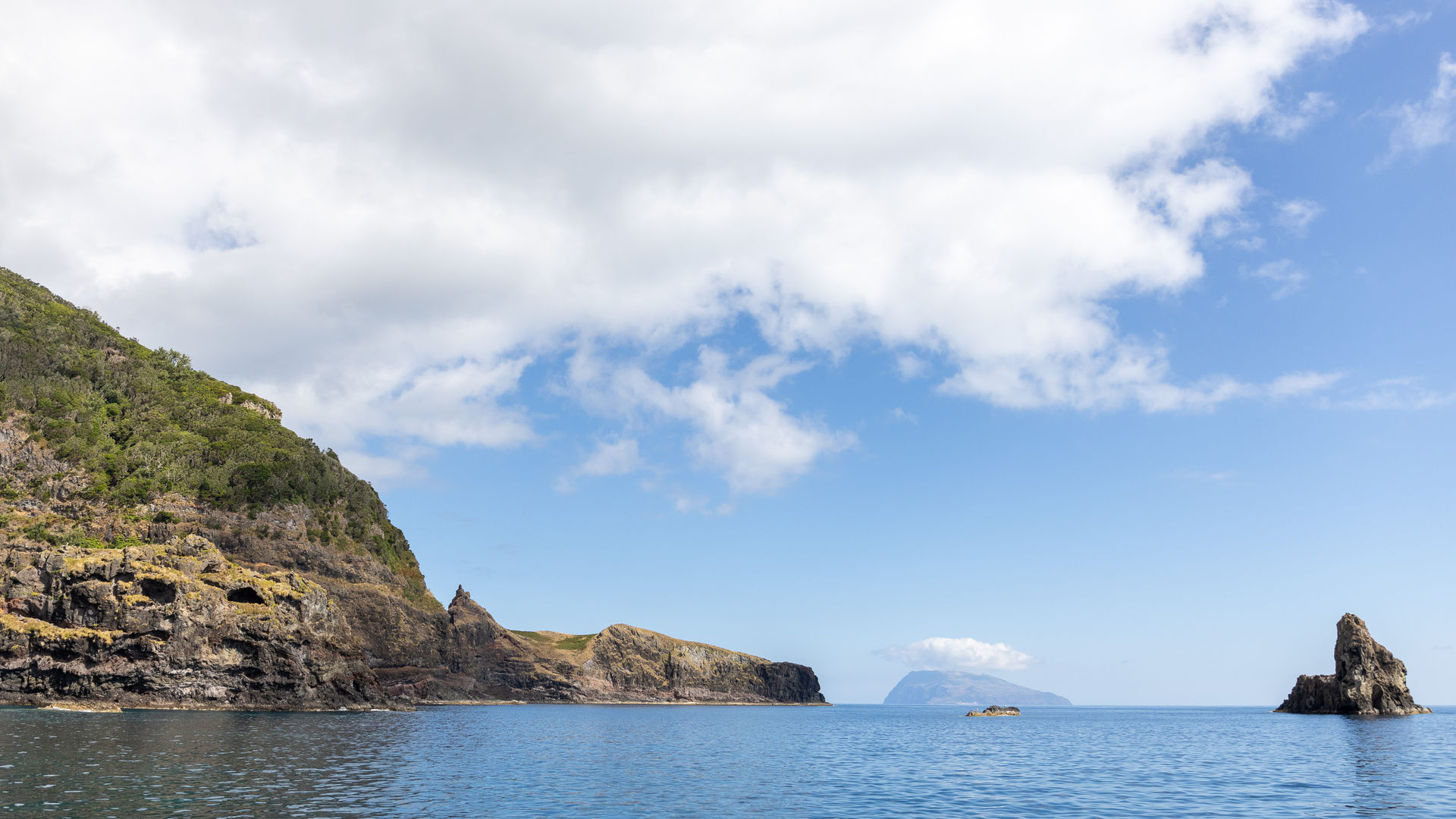Vista para a Ilha do Corvo