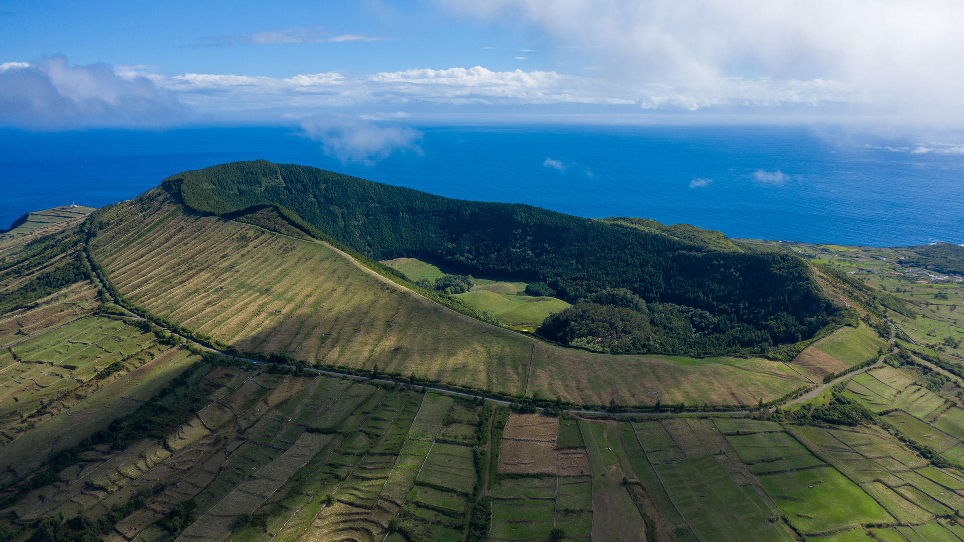 Furna do Enxofre, Ilha Graciosa