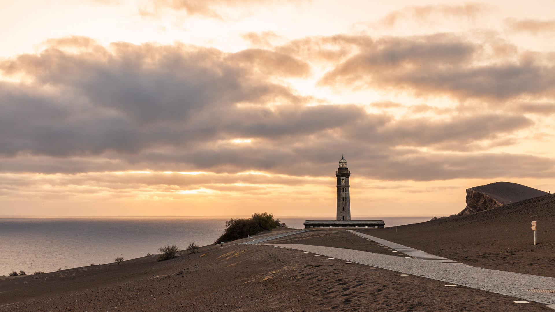 Farol dos Capelinhos, Ilha do Faial