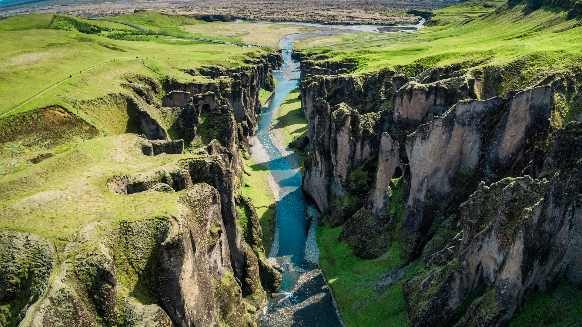 Canyon Fjaðrárgljúfur