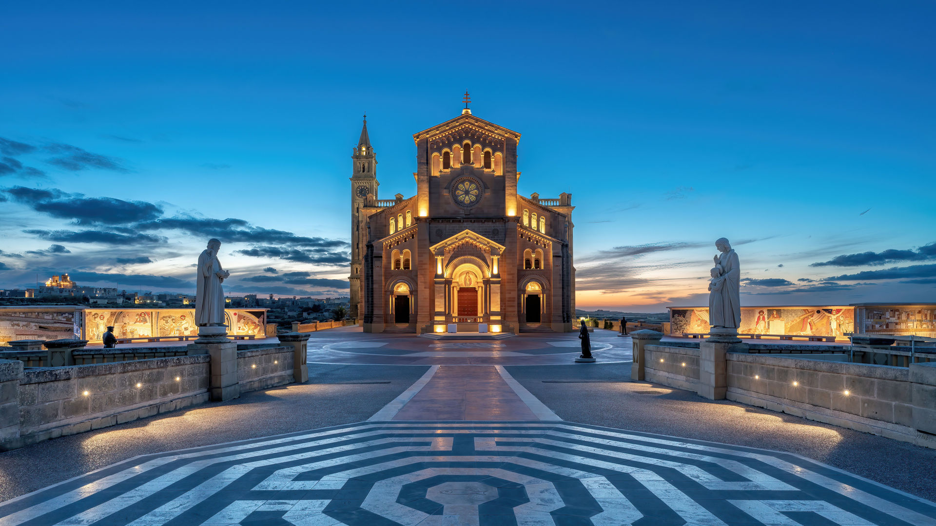 Basílica Ta Pinu em Għarb, Ilha de Gozo