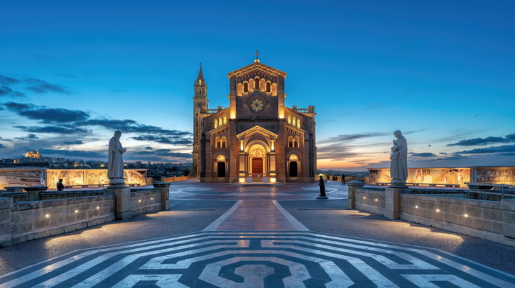 Basílica Ta Pinu em Għarb, Ilha de Gozo