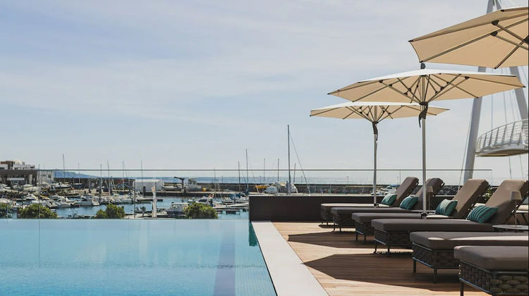 São Miguel com Carro: 4-Estrelas Hotel Marina Atlântico + Cetáceos