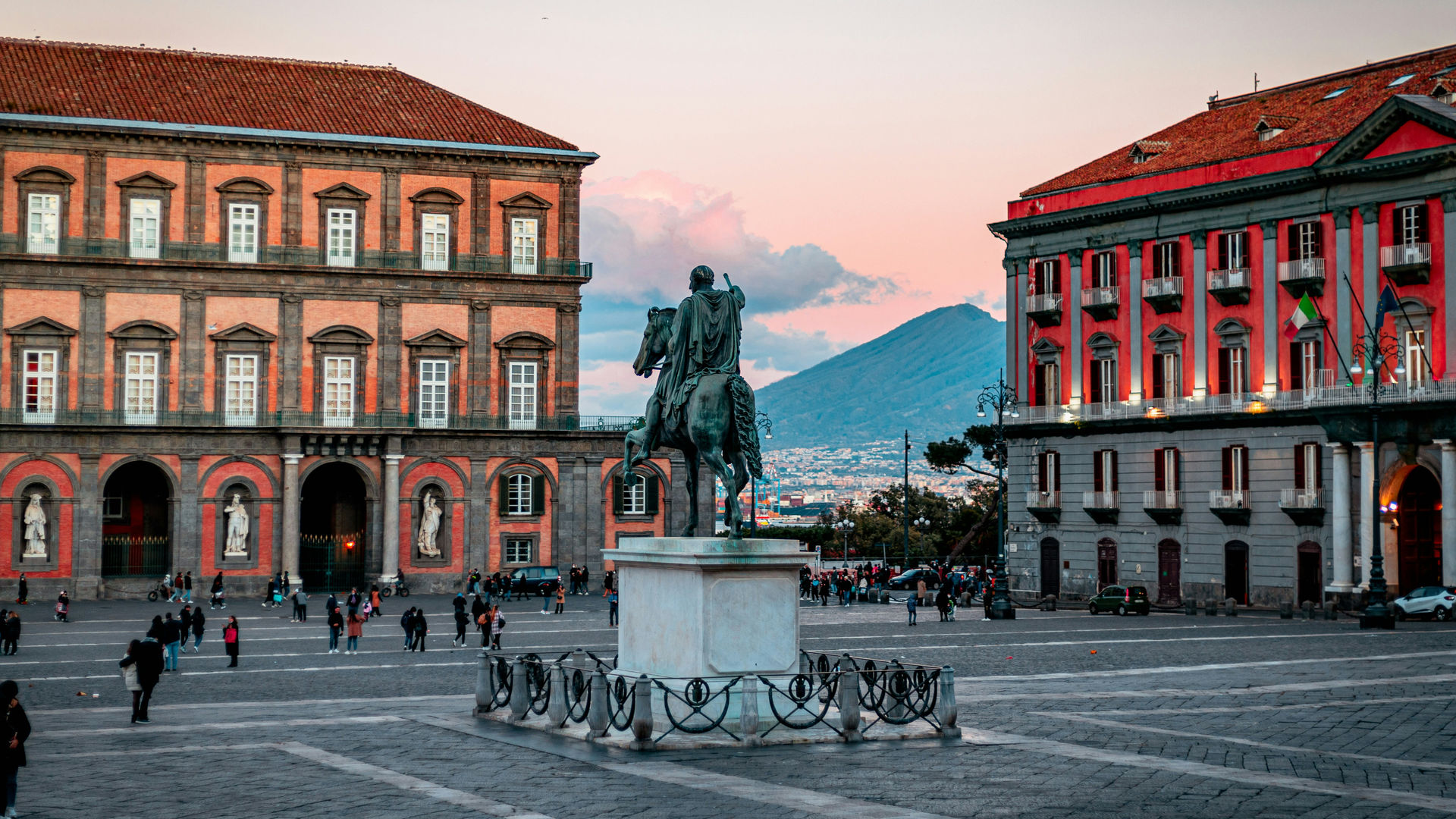 Piazza del Plebiscito