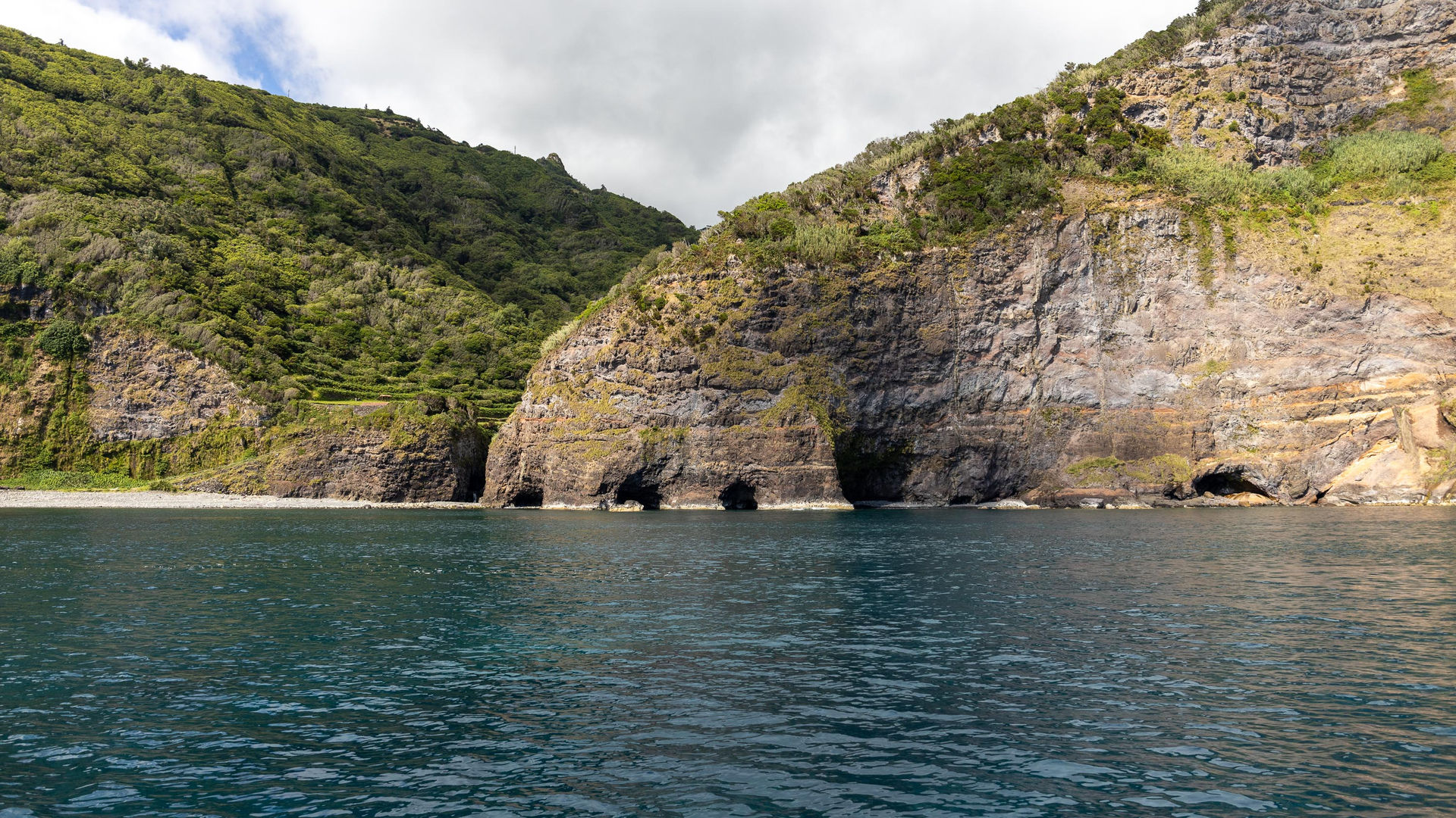  Costa da Ilha das Flores