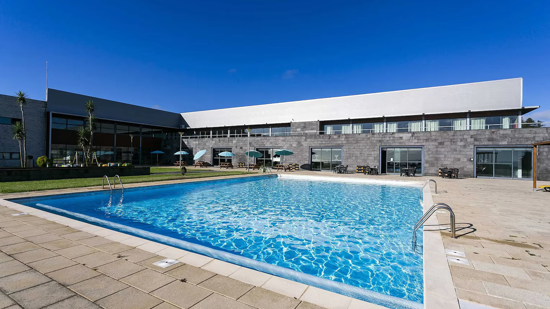 Piscina do Hotel Colombo