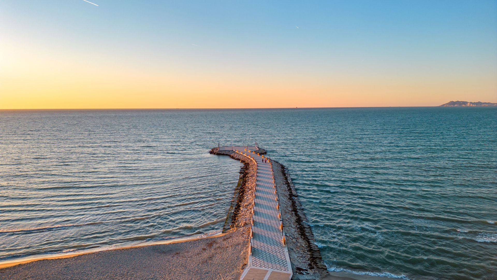 Avenida da Praia de Durrês